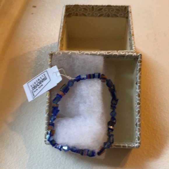 Bracelet - Picture 2 of 2